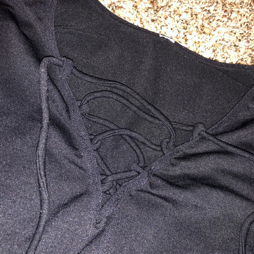 Black tie up long sleeve.